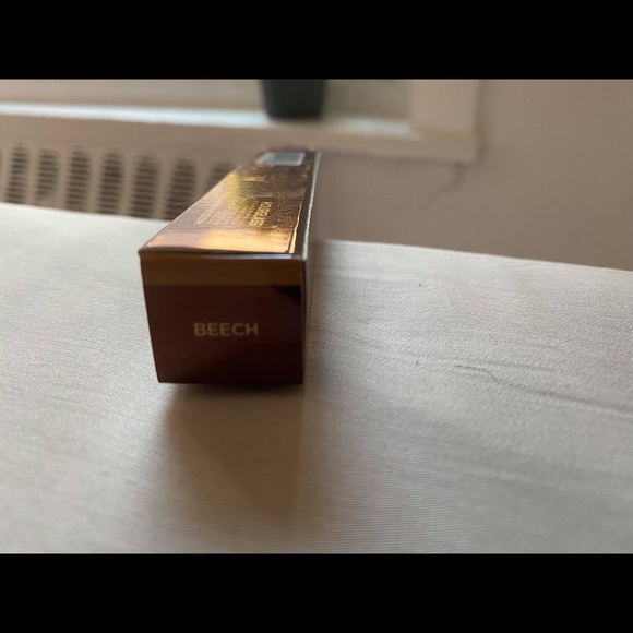 Hourglass concealer - Picture 2 of 2